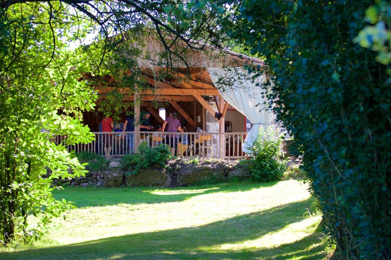 Camping De La Chagnee Saint-Aubin-le-Cloud Exterior photo